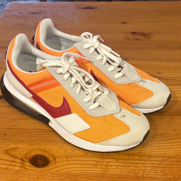 Nike Orange and Red Athletic Shoes - Picture 1 of 14